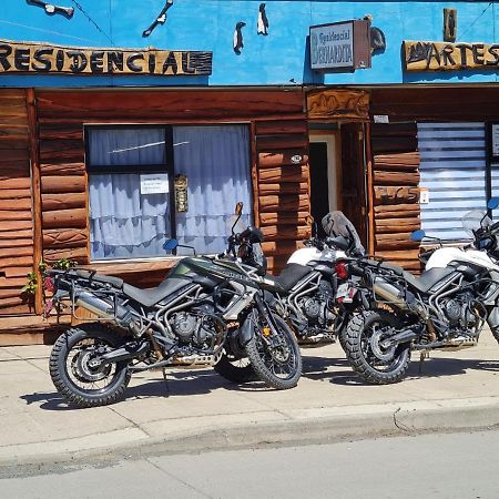 Hostal Bernardita ปวยร์โตนาตาเลส ภายนอก รูปภาพ